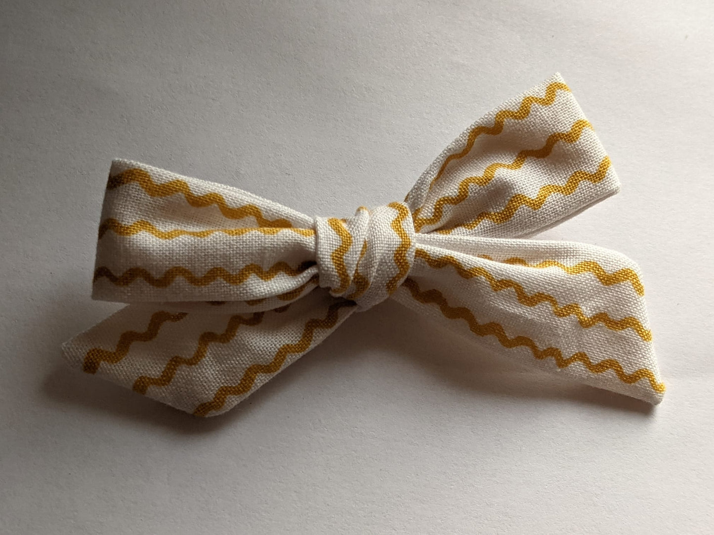 Sew Stylish Bows image 1